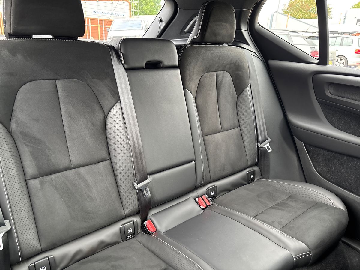 Used Volvo XC40 2020 for sale - 76870055: Photo 24