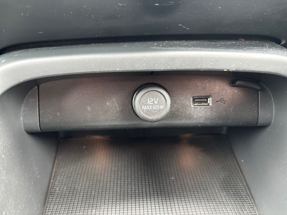 Used Volvo XC40 2020 for sale - 76870055: Photo 35