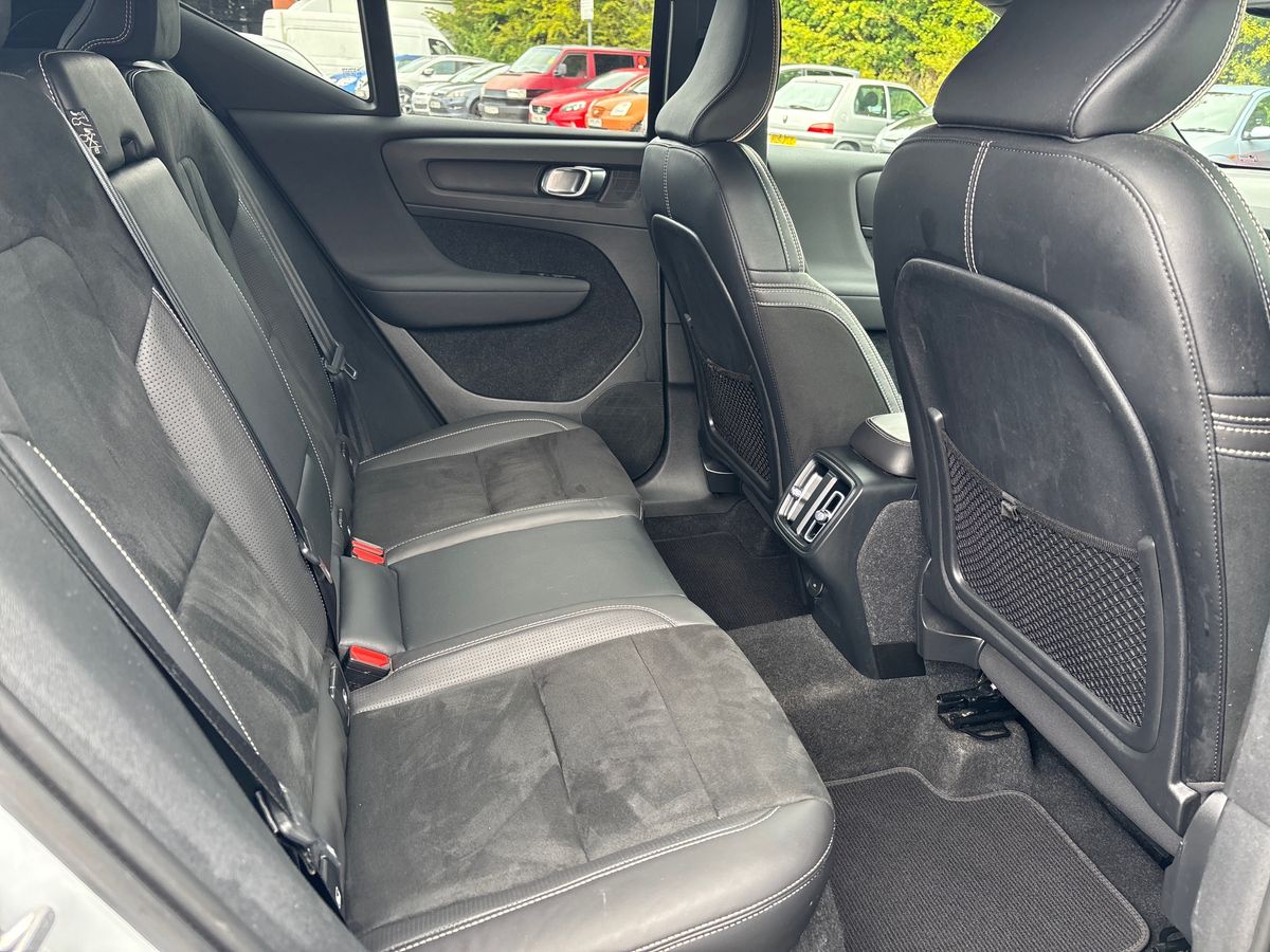 Used Volvo XC40 2020 for sale - 76870055: Photo 37