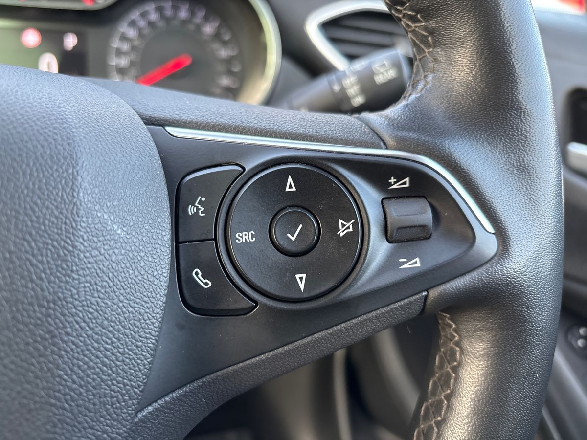 Used Vauxhall Crossland 2023 for sale - 76873649: Photo 23