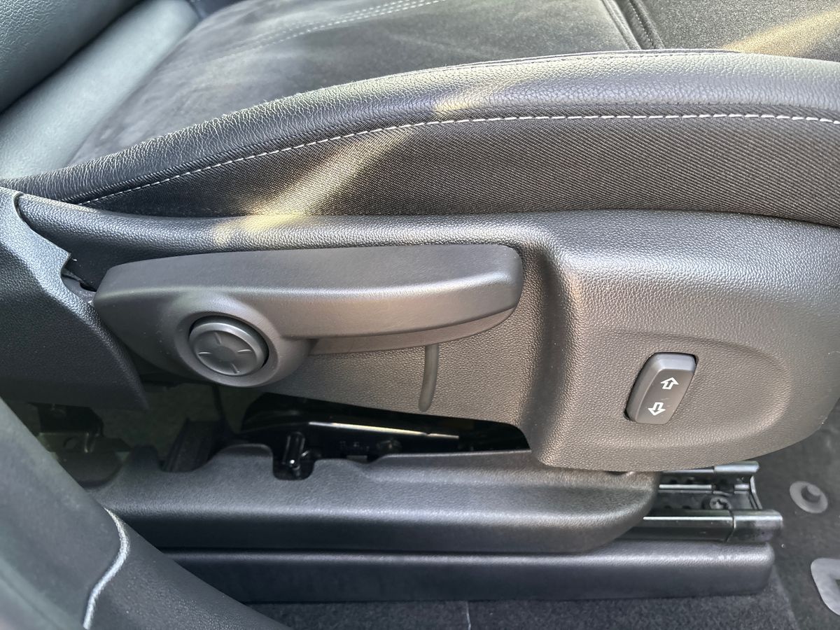 Used Vauxhall Crossland 2023 for sale - 76873649: Photo 26