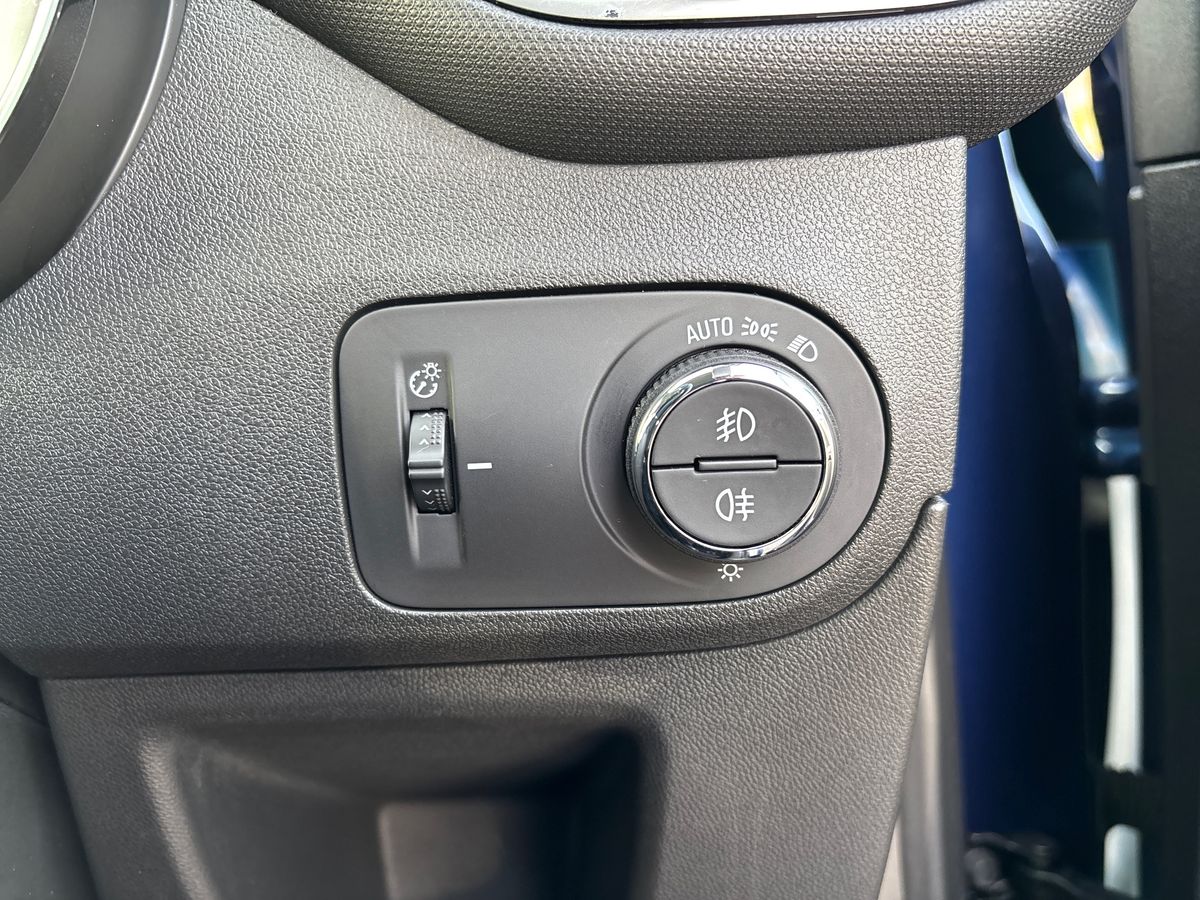 Used Vauxhall Crossland 2023 for sale - 76873649: Photo 27