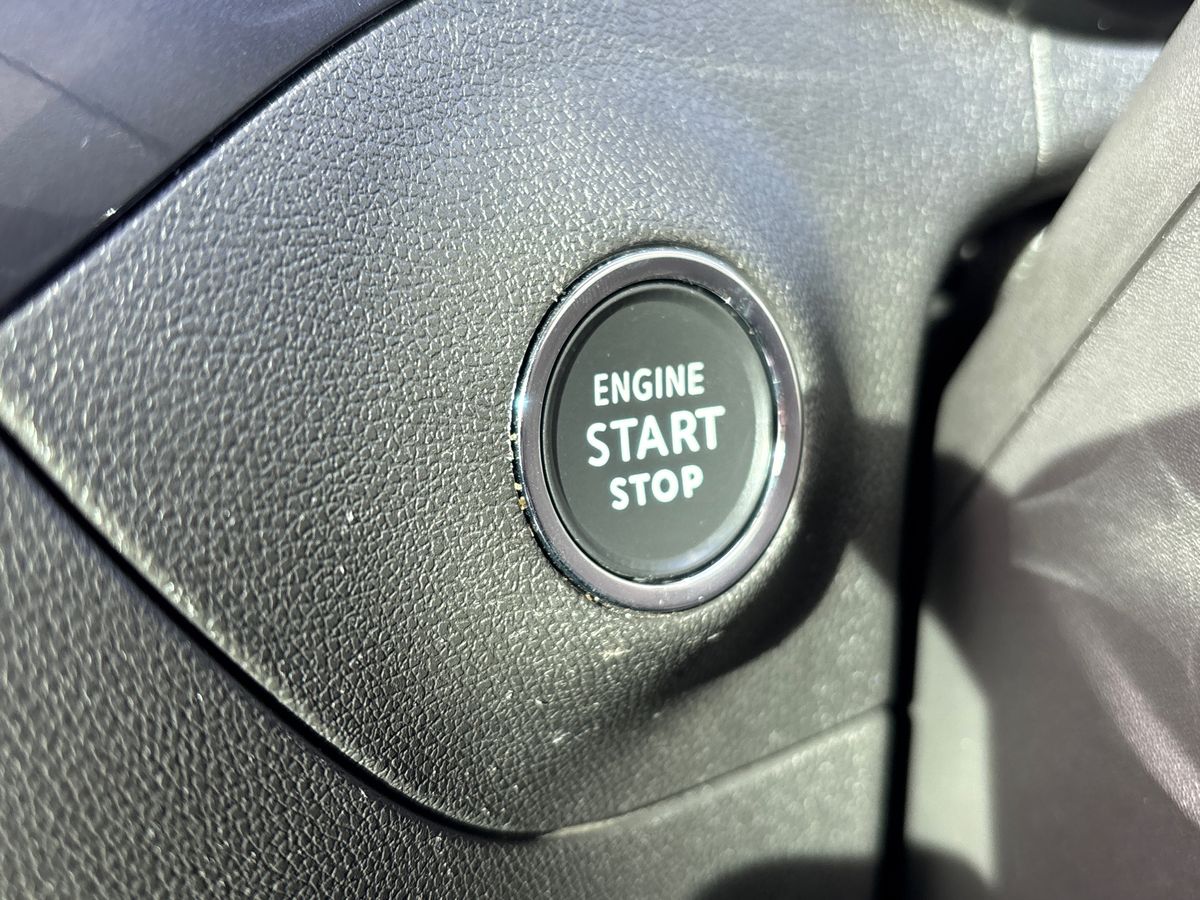 Used Vauxhall Crossland 2023 for sale - 76873649: Photo 30