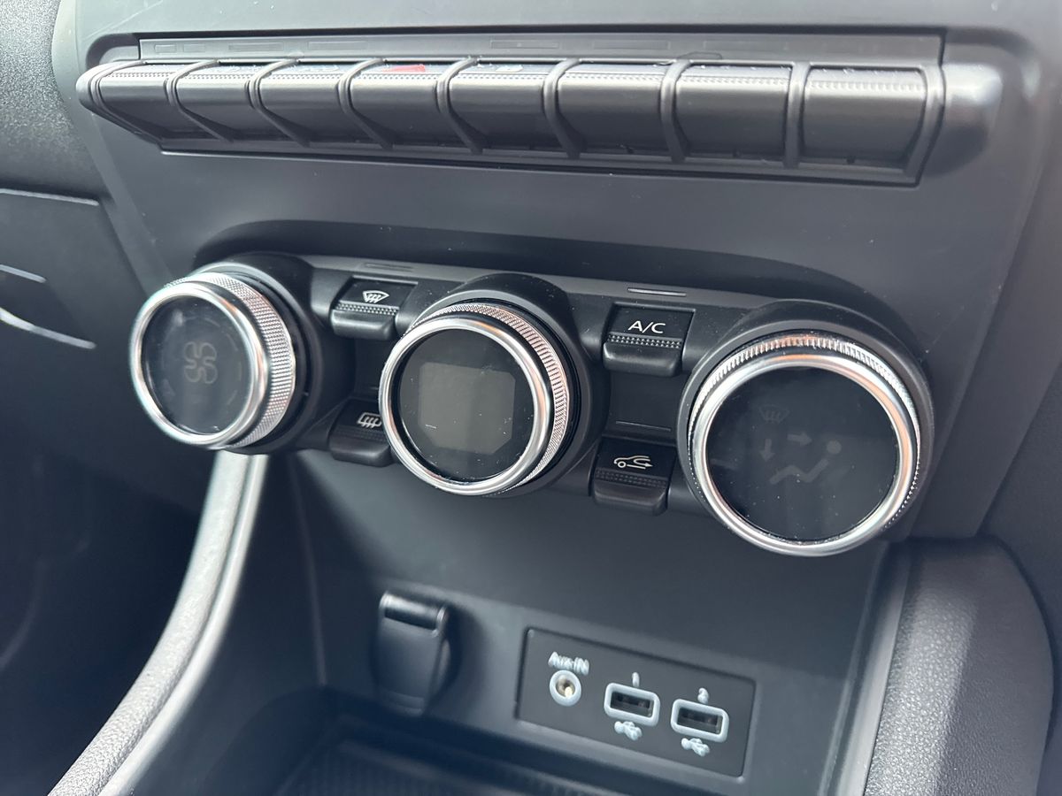 Used Renault Captur 2022 for sale - 76873556: Photo 16