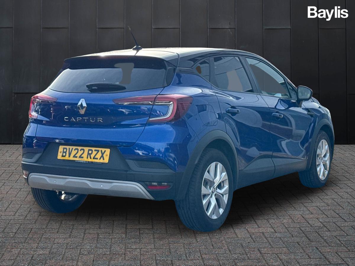 Used Renault Captur 2022 for sale - 76873556: Photo 2