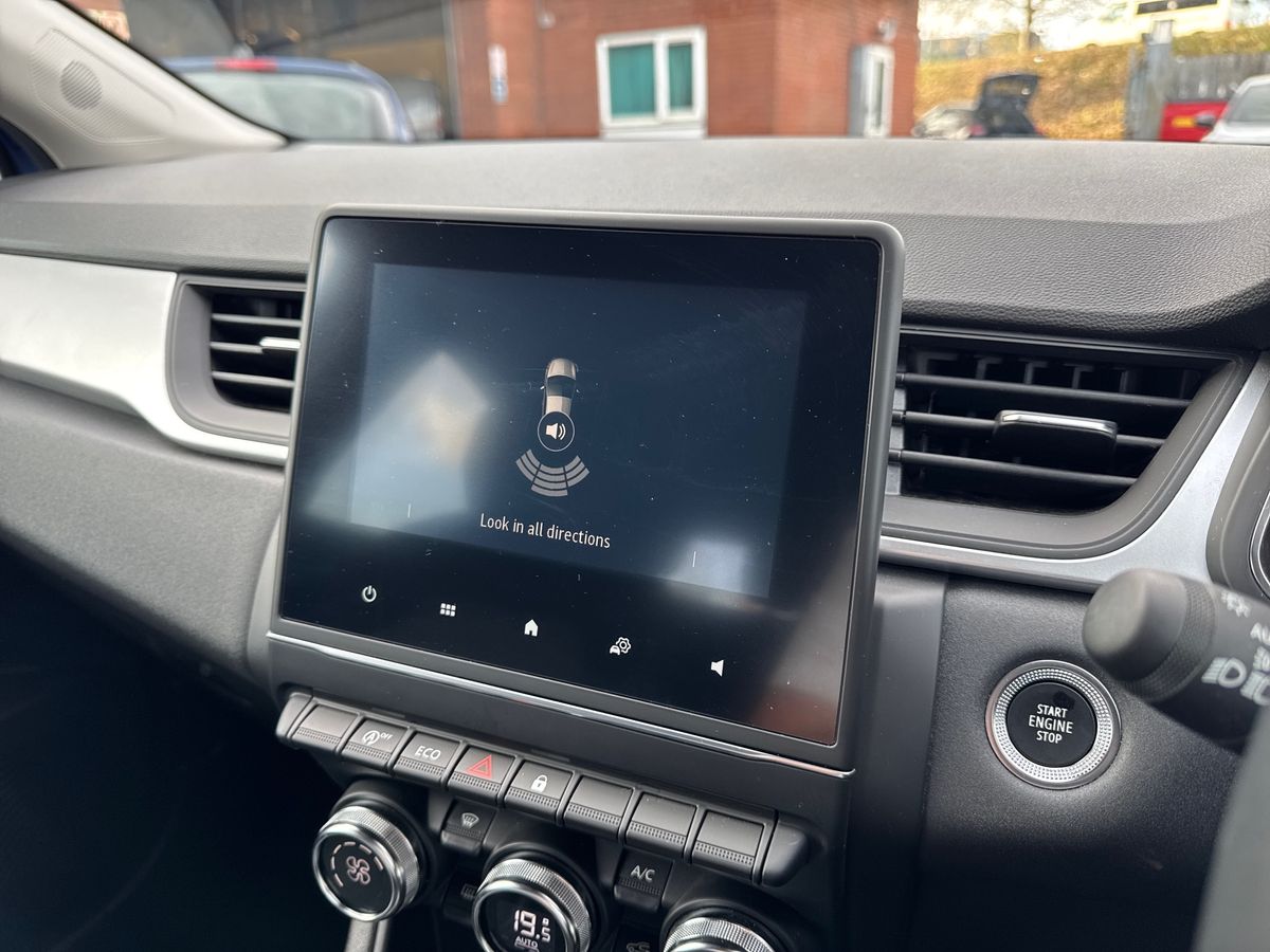 Used Renault Captur 2022 for sale - 76873556: Photo 20