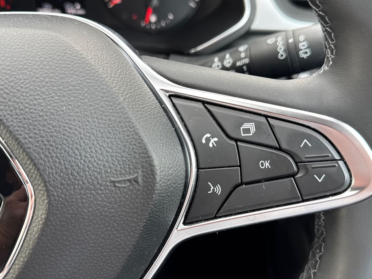 Used Renault Captur 2022 for sale - 76873556: Photo 23