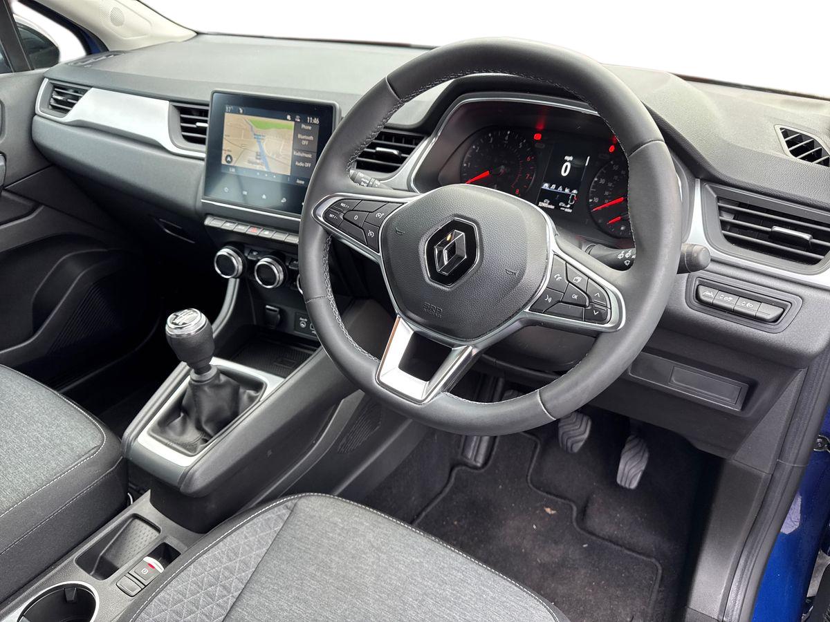 Used Renault Captur 2022 for sale - 76873556: Photo 3