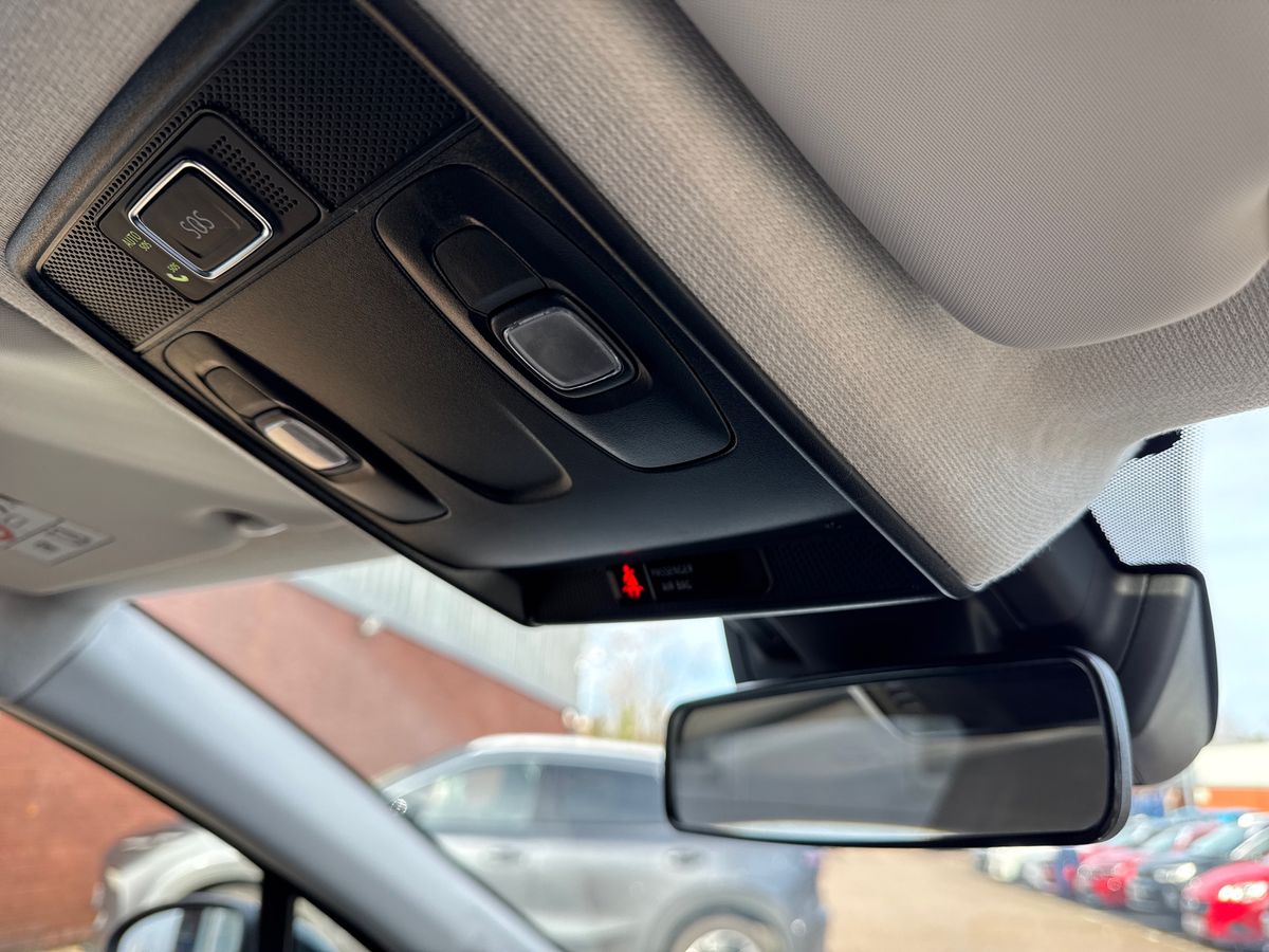 Used Renault Captur 2022 for sale - 76873556: Photo 31