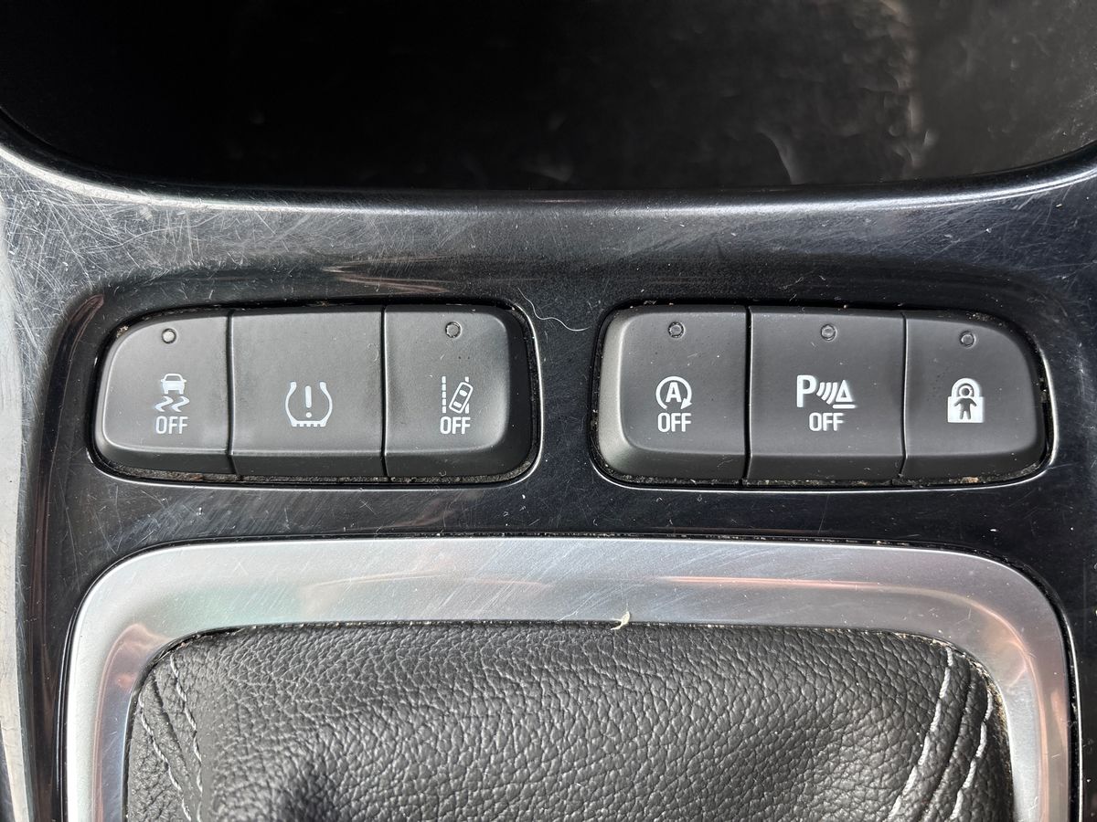 Used Vauxhall Crossland 2021 for sale - 76873561: Photo 36