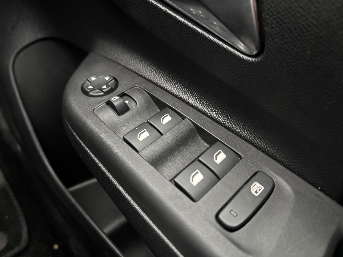 Used Vauxhall Corsa 2022 for sale - 76872673: Photo 17