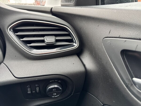 Used Vauxhall Grandland X 2020 for sale - 75796812: Photo 29