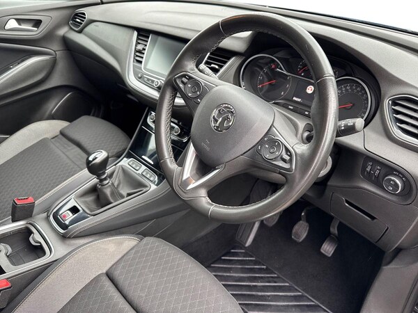 Used Vauxhall Grandland X 2020 for sale - 75796812: Photo 3