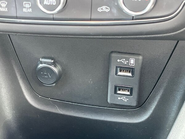 Used Vauxhall Crossland 2022 for sale - 75726010: Photo 33