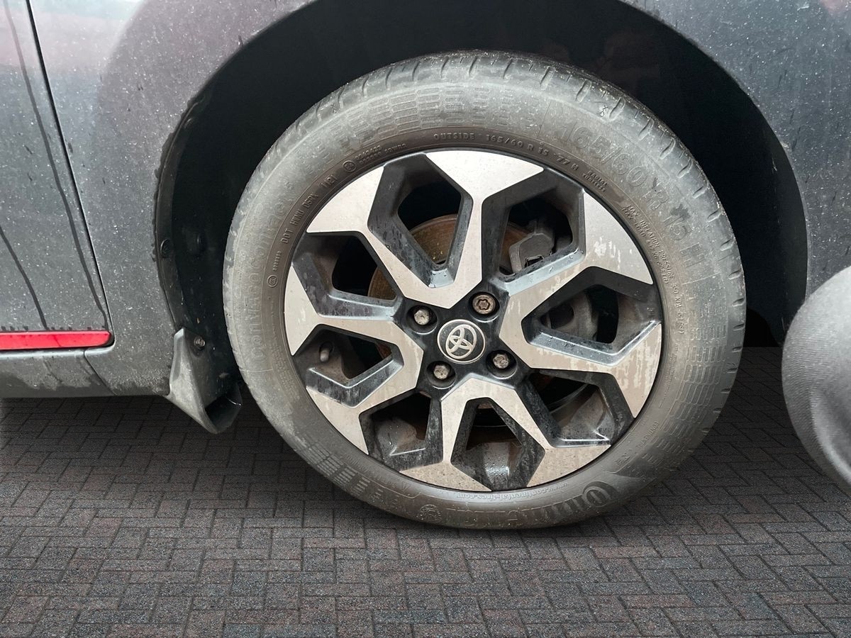 Used Toyota AYGO 2021 for sale - 76874360: Photo 11