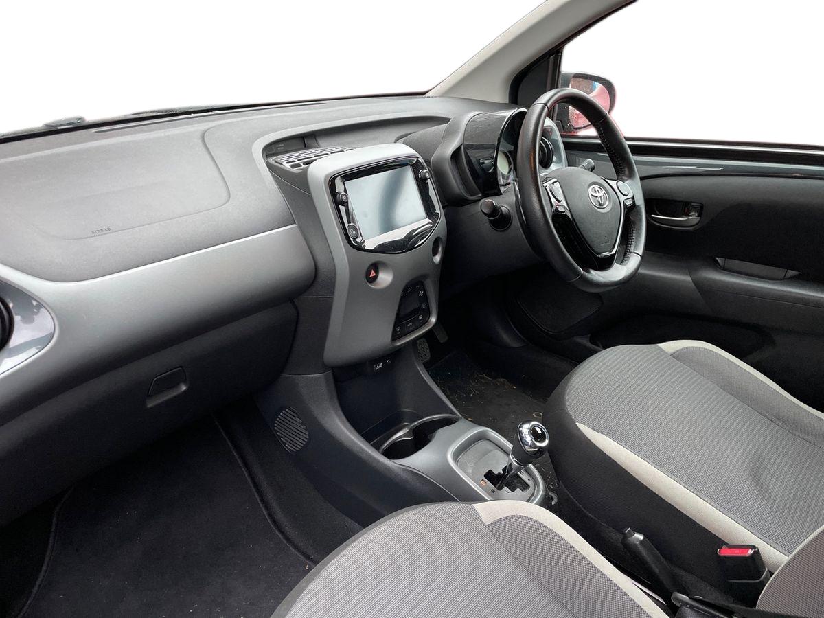 Used Toyota AYGO 2021 for sale - 76874360: Photo 14