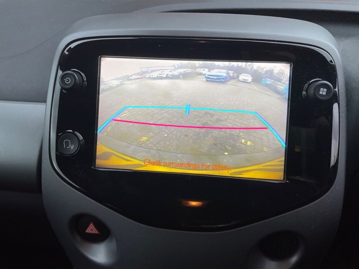 Used Toyota AYGO 2021 for sale - 76874360: Photo 20