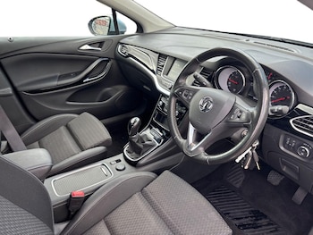 Used Vauxhall Astra 2019 for sale - 75471018: Photo