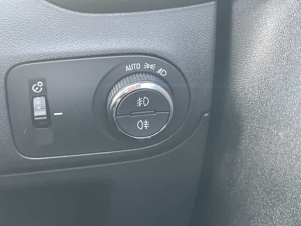 Used Vauxhall Crossland 2022 for sale - 77047808: Photo 32