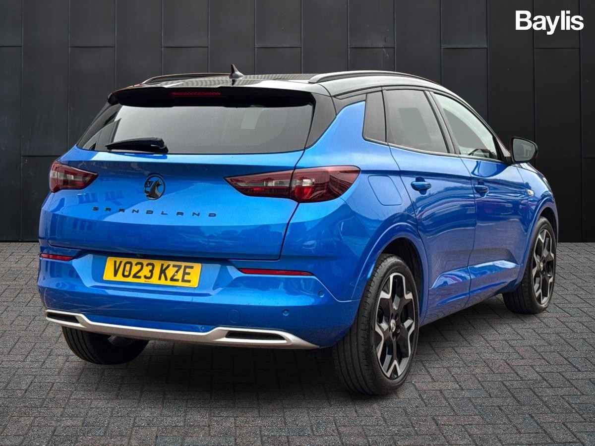 Used Vauxhall Grandland 2023 for sale - 76870719: Photo 2