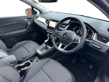 Used Renault Captur 2022 for sale - 77373097: Photo