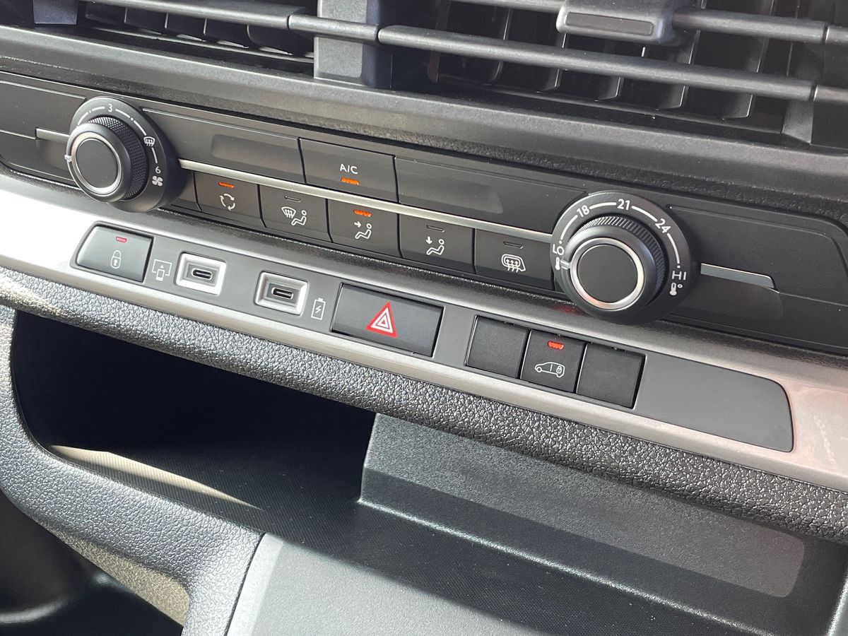 Used Vauxhall Vivaro 2025 for sale - 77218689: Photo 15