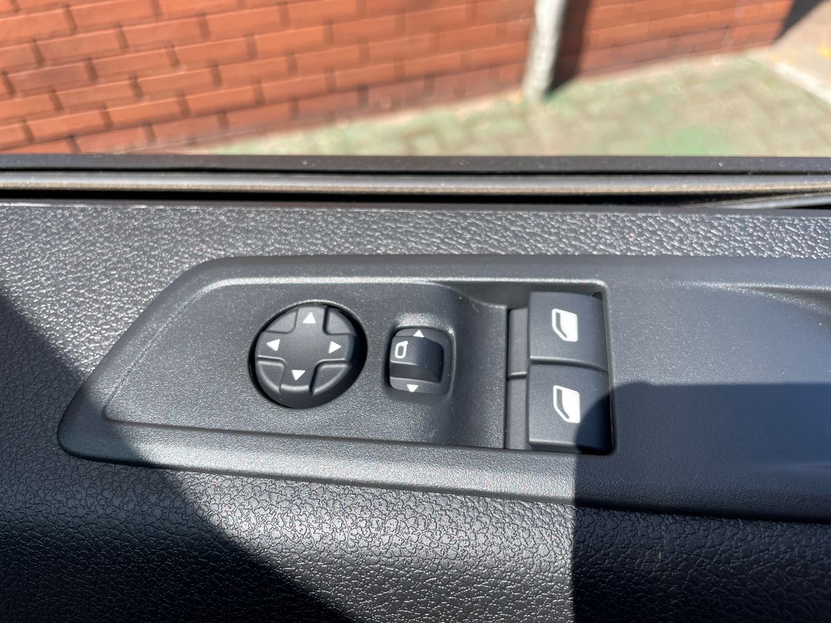 Used Vauxhall Vivaro 2025 for sale - 77218689: Photo 16