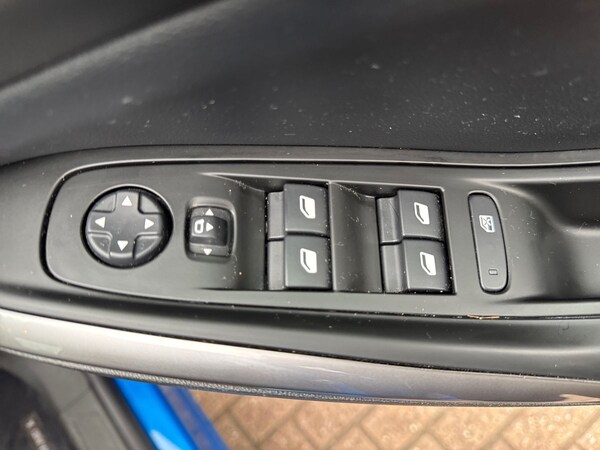 Used Vauxhall Grandland 2023 for sale - 76276864: Photo 17