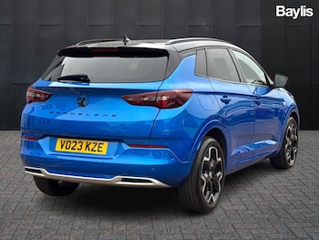Used Vauxhall Grandland 2023 for sale - 76276864: Photo 2