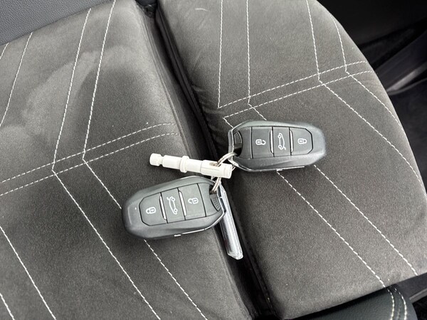 Used Vauxhall Grandland 2023 for sale - 76276864: Photo 33