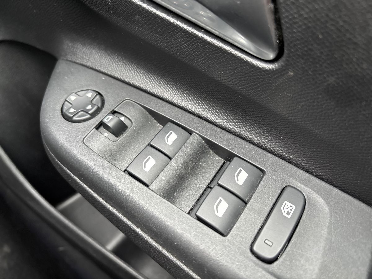 Used Vauxhall Corsa 2023 for sale - 77614328: Photo 17