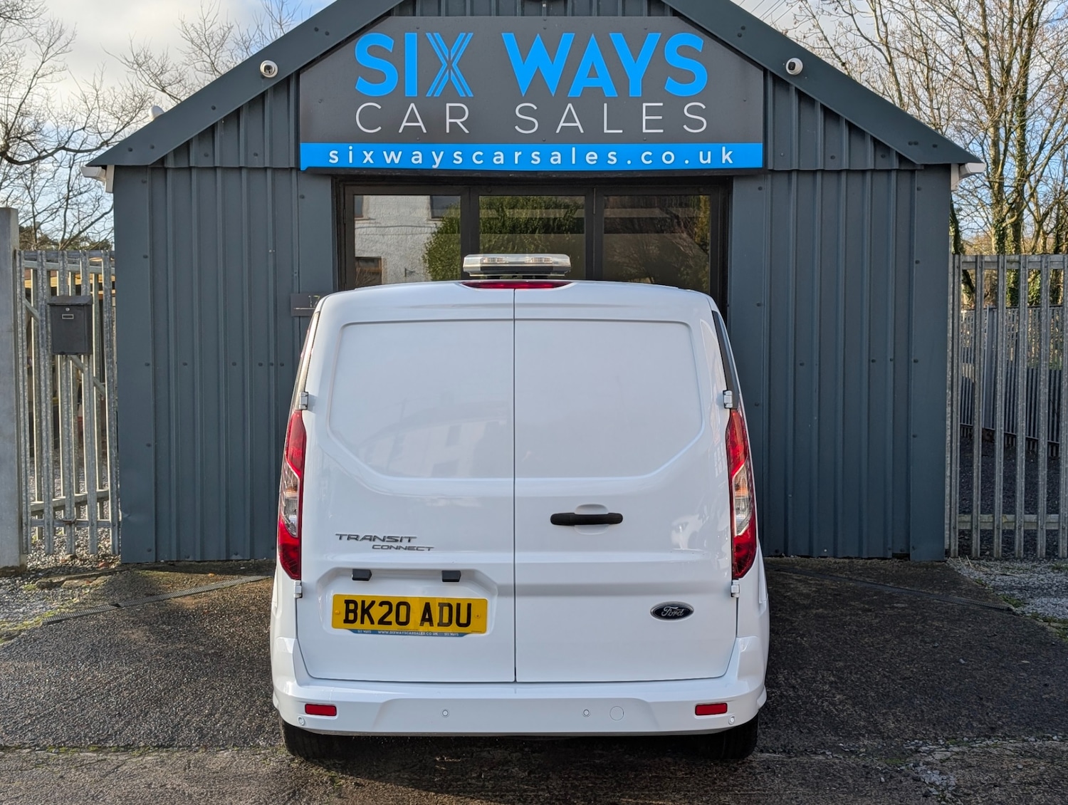 Used Ford Transit Connect 2020 for sale - 76830627: Photo 10