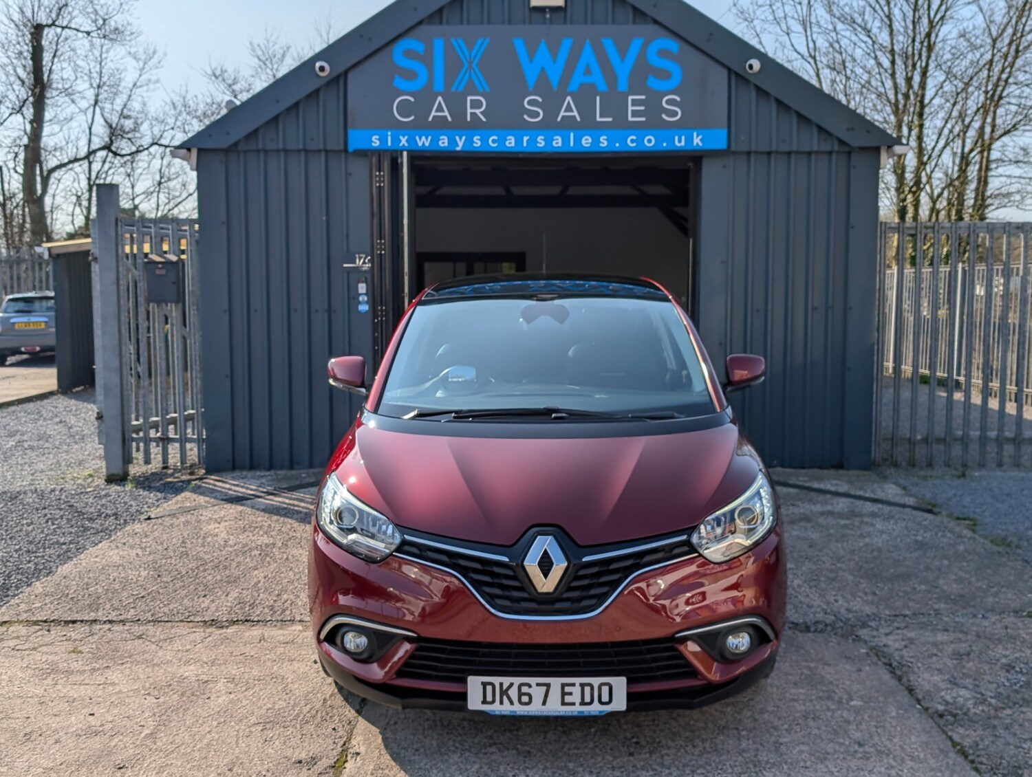 Used Renault Scenic 2017 for sale - 77819108: Photo 7