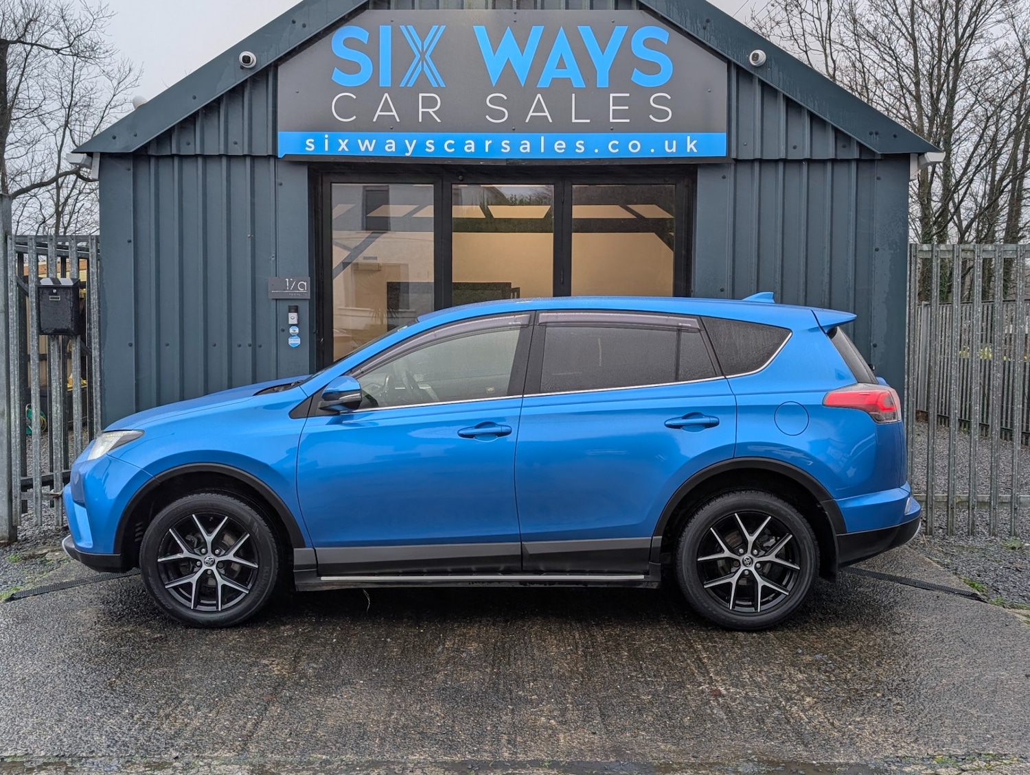 Used Toyota RAV4 2016 for sale - 77113317: Photo 11