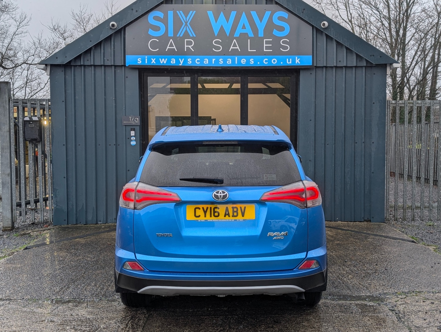 Used Toyota RAV4 2016 for sale - 77113317: Photo 12