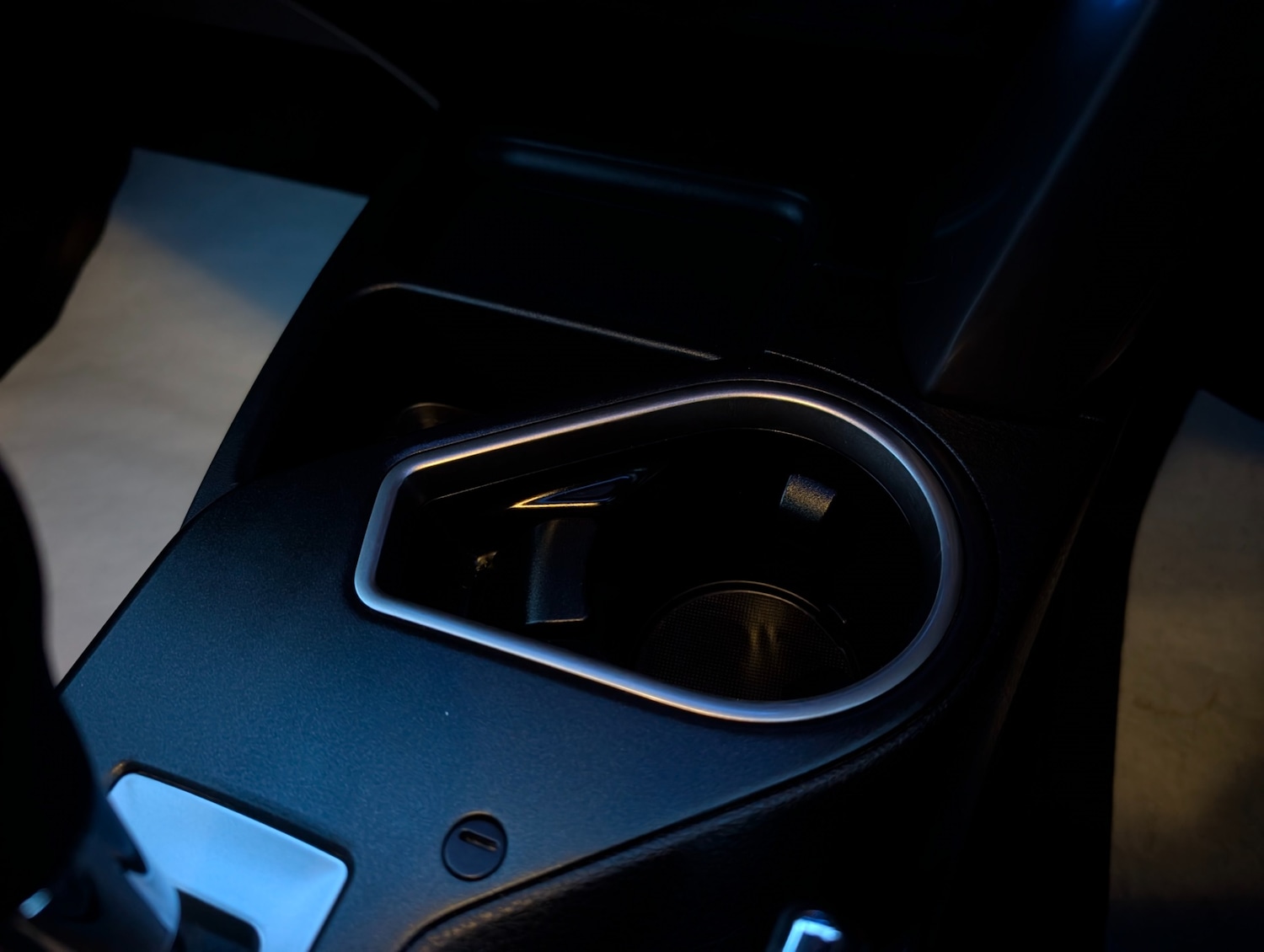 Used Toyota RAV4 2016 for sale - 77113317: Photo 22