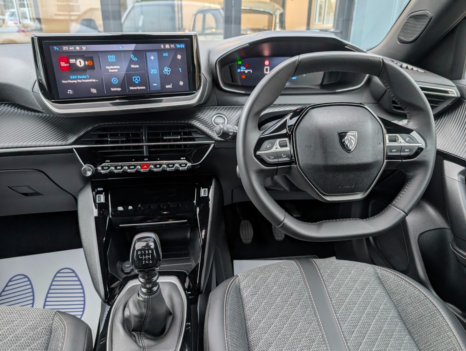 Used Peugeot 2008 2023 for sale - 77628869: Photo 18