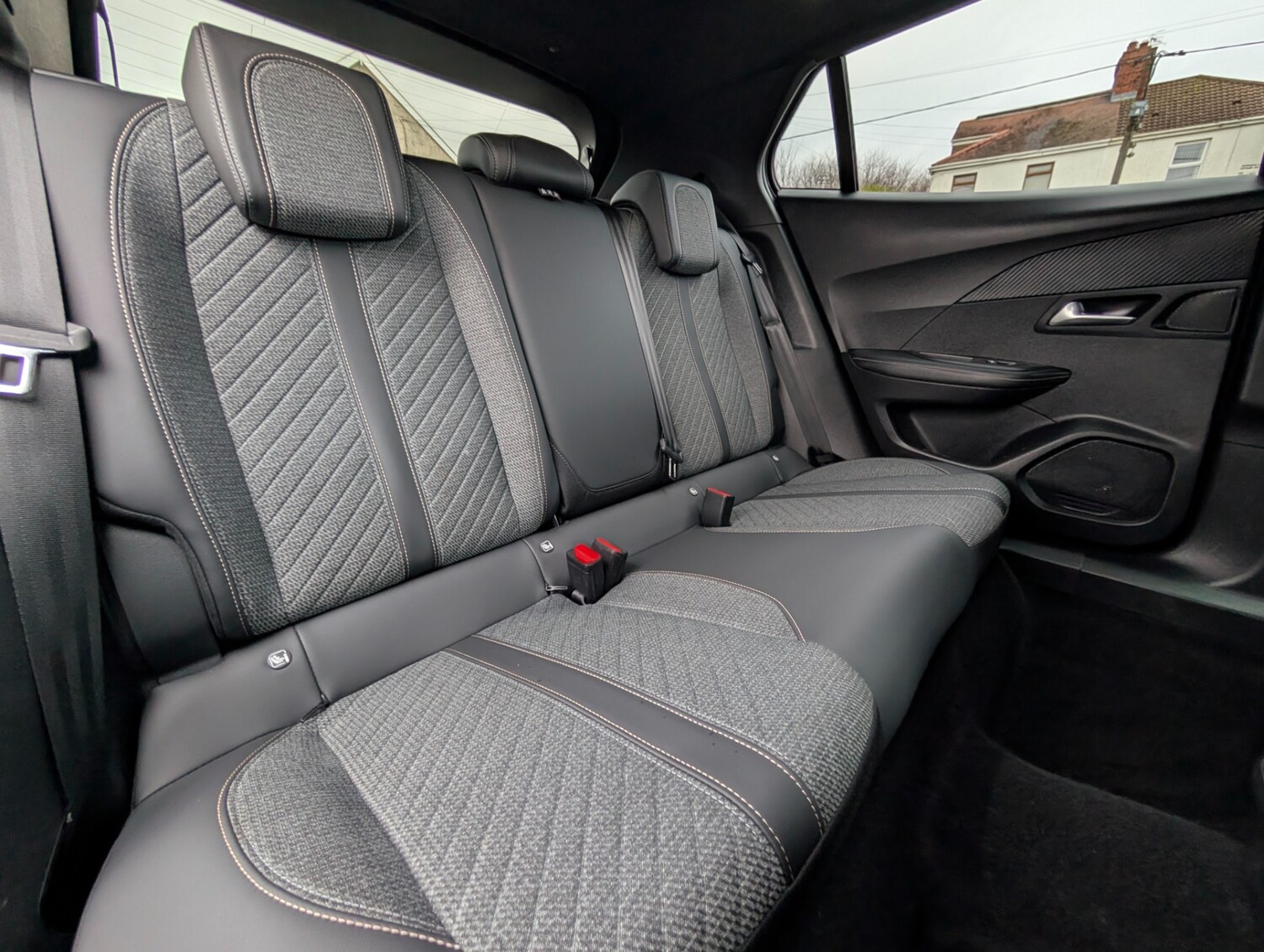 Used Peugeot 2008 2023 for sale - 77628869: Photo 22