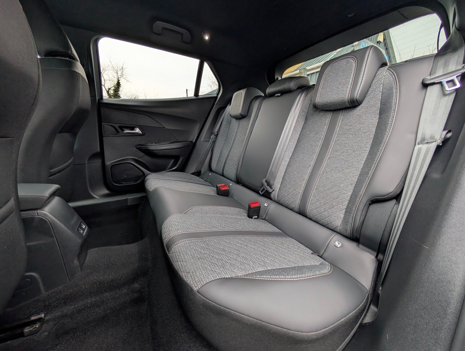 Used Peugeot 2008 2023 for sale - 77628869: Photo 23