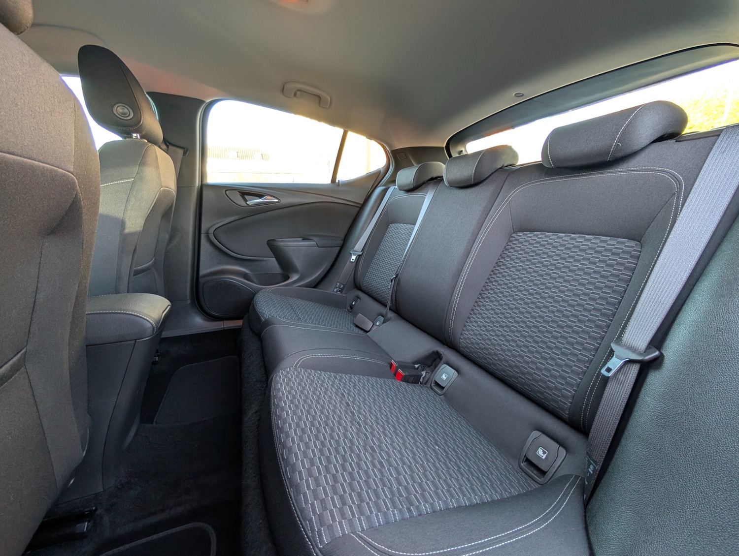 Used Vauxhall Astra 2019 for sale - 76611311: Photo 12