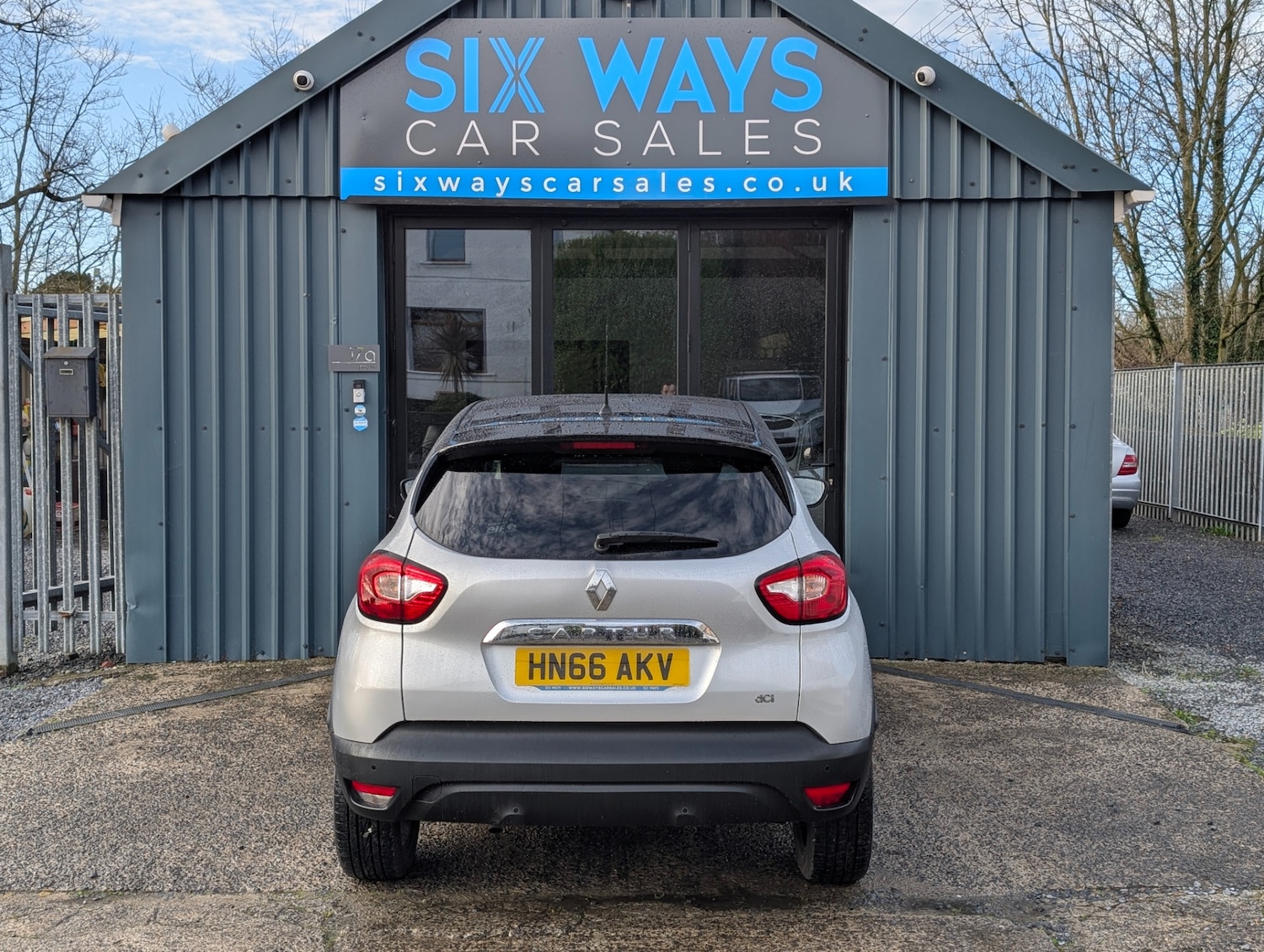 Used Renault Captur 2016 for sale - 77336322: Photo 10