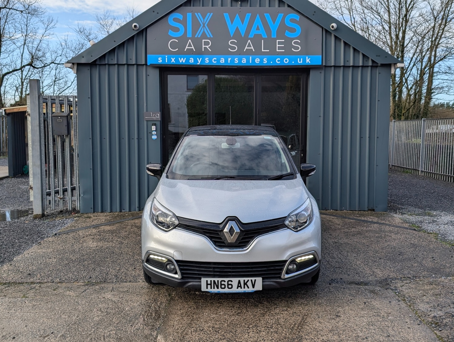 Used Renault Captur 2016 for sale - 77336322: Photo 7