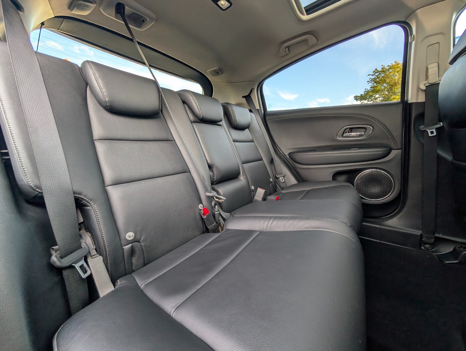 Used Honda HR-V 2018 for sale - 77113540: Photo 14