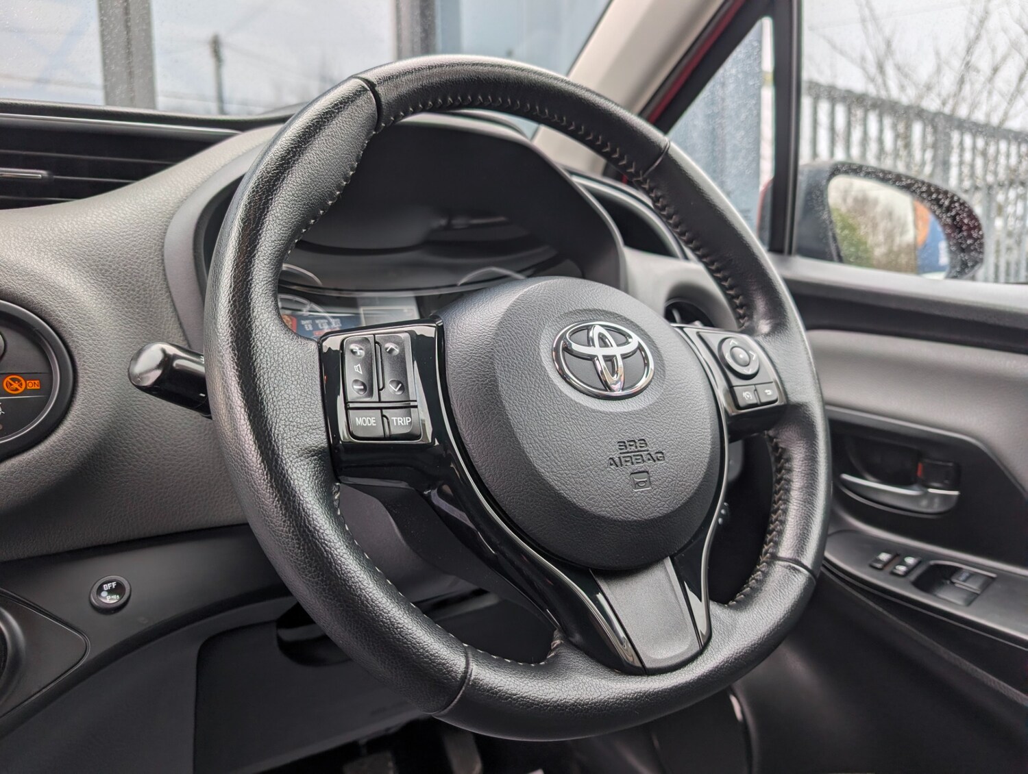 Used Toyota Yaris 2019 for sale - 77819061: Photo 18