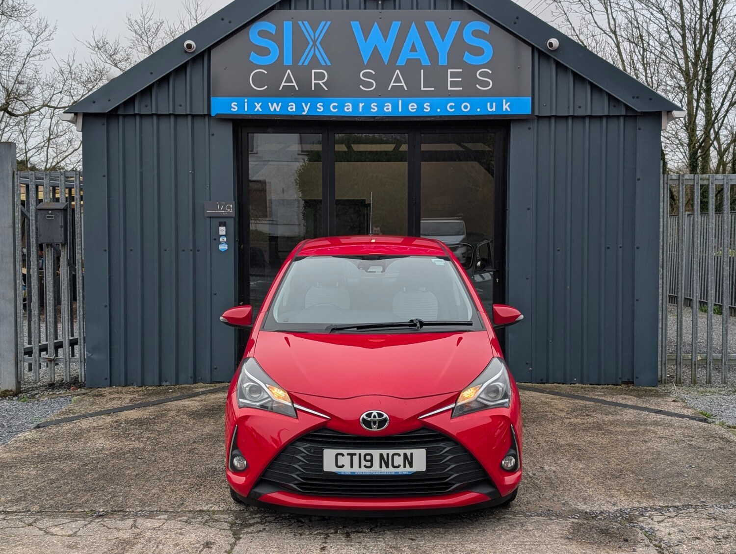 Used Toyota Yaris 2019 for sale - 77819061: Photo 7