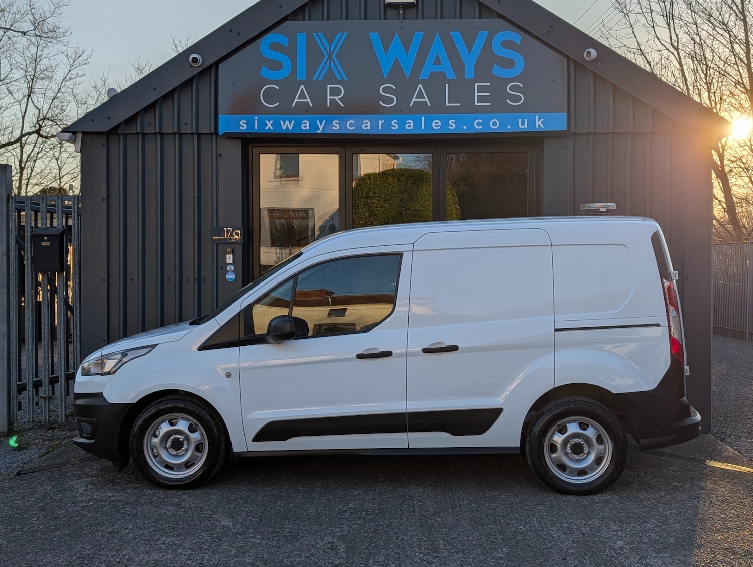 Used Ford Transit Connect 2020 for sale - 76005682: Photo 13