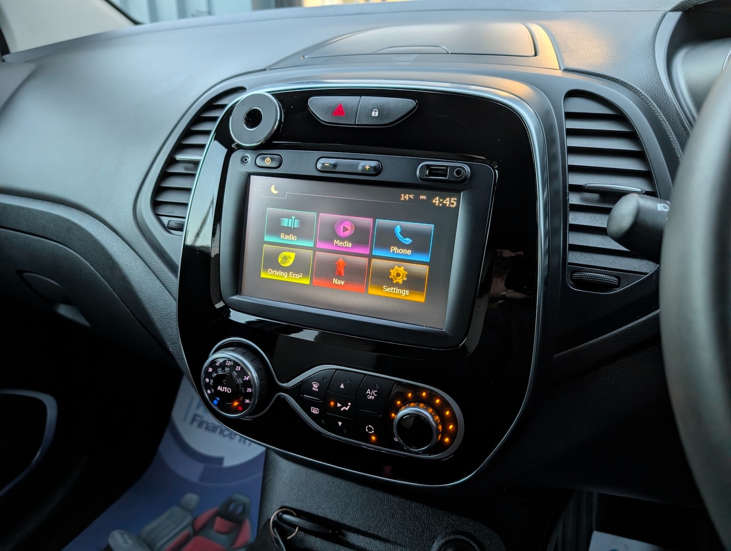 Used Renault Captur 2018 for sale - 76452463: Photo 17