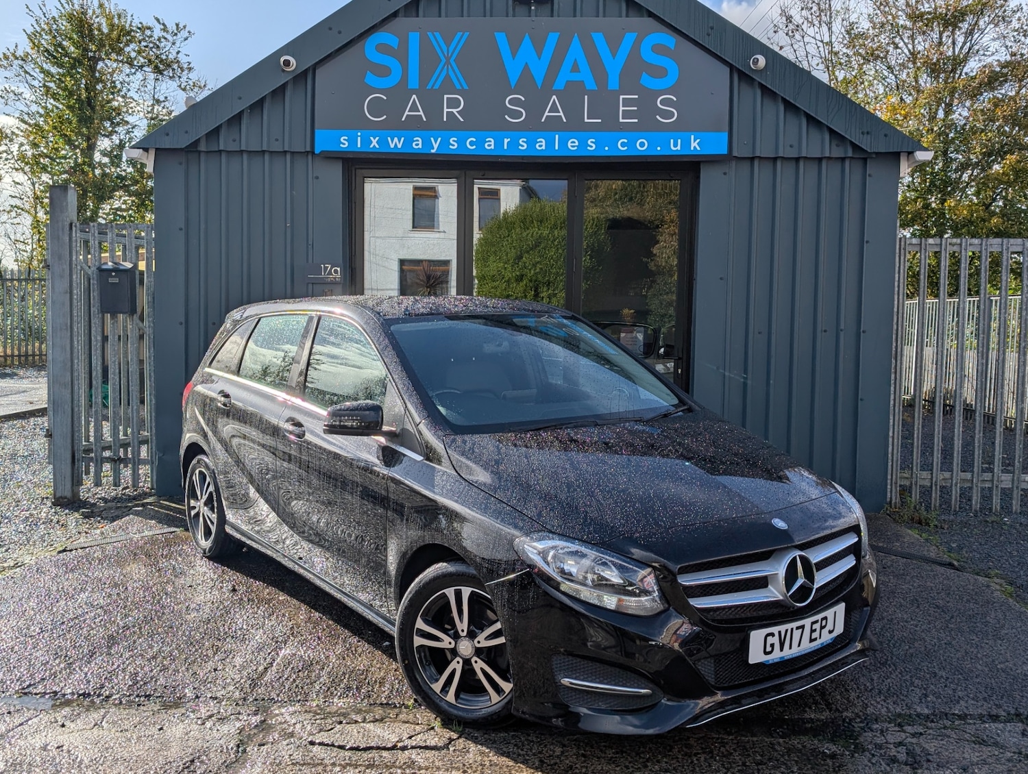 Used Mercedes-Benz B Class 2017 for sale - 76365199: Photo 1