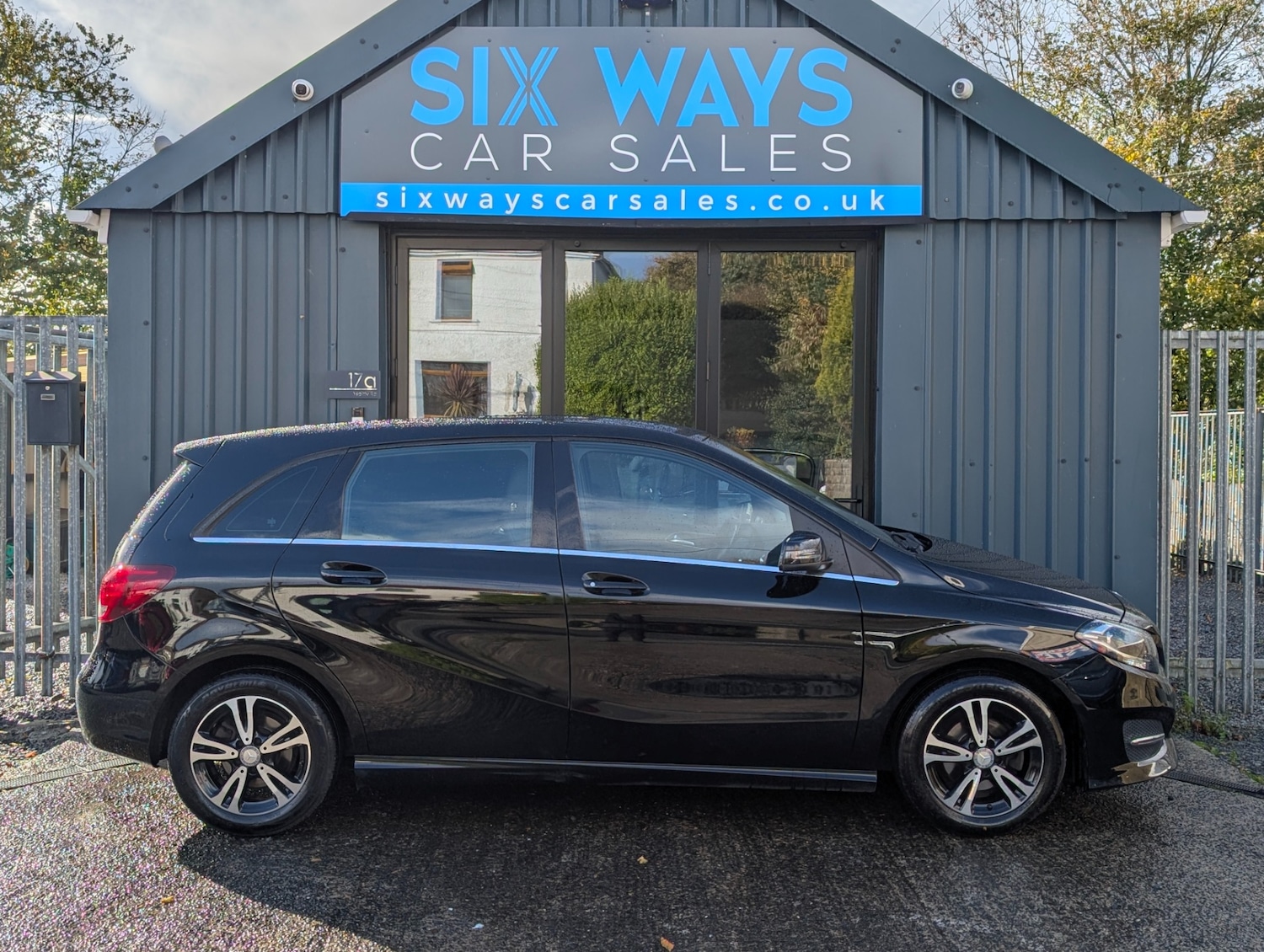 Used Mercedes-Benz B Class 2017 for sale - 76365199: Photo 8