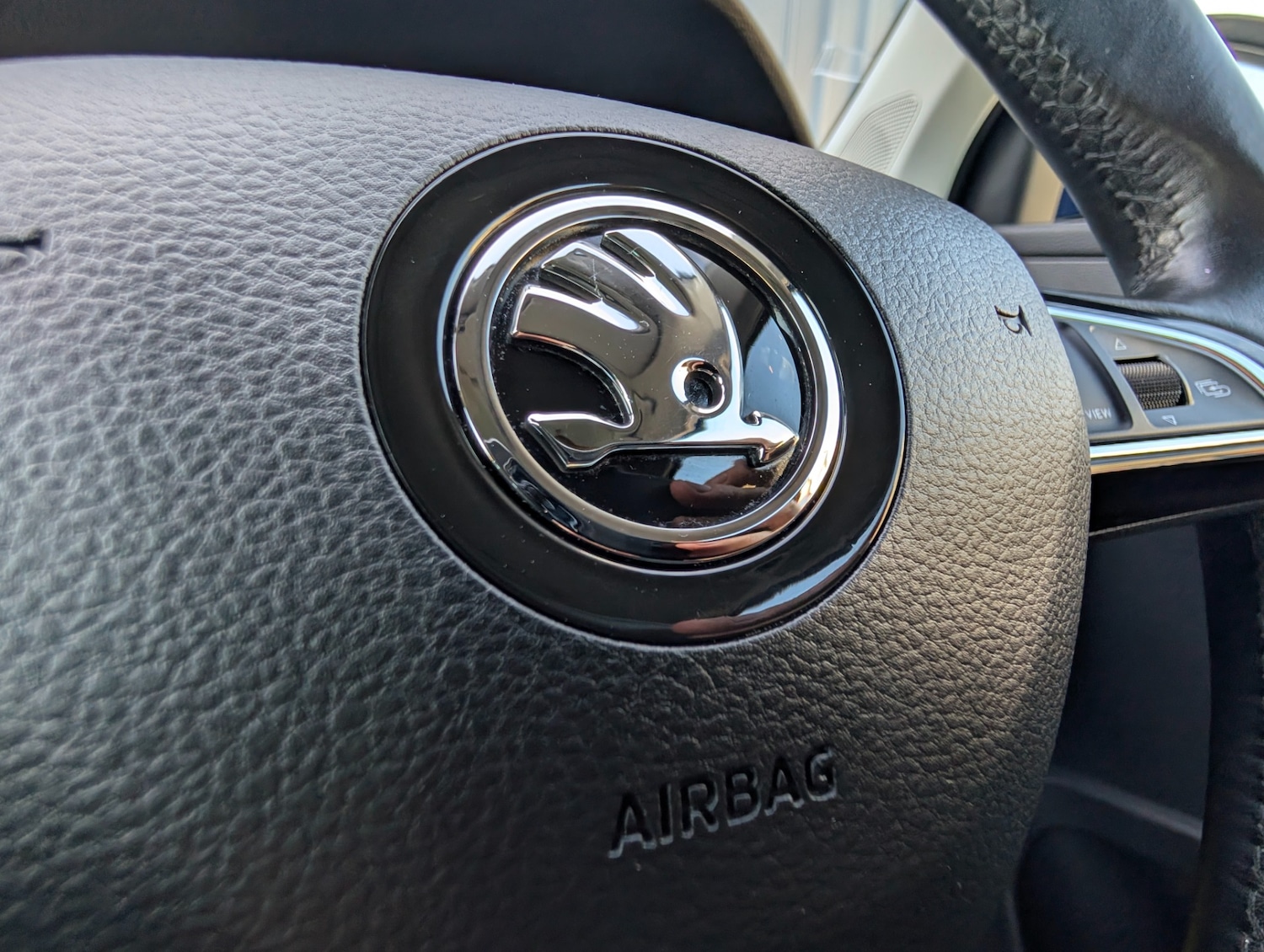 Used Skoda Karoq 2019 for sale - 76319204: Photo 25